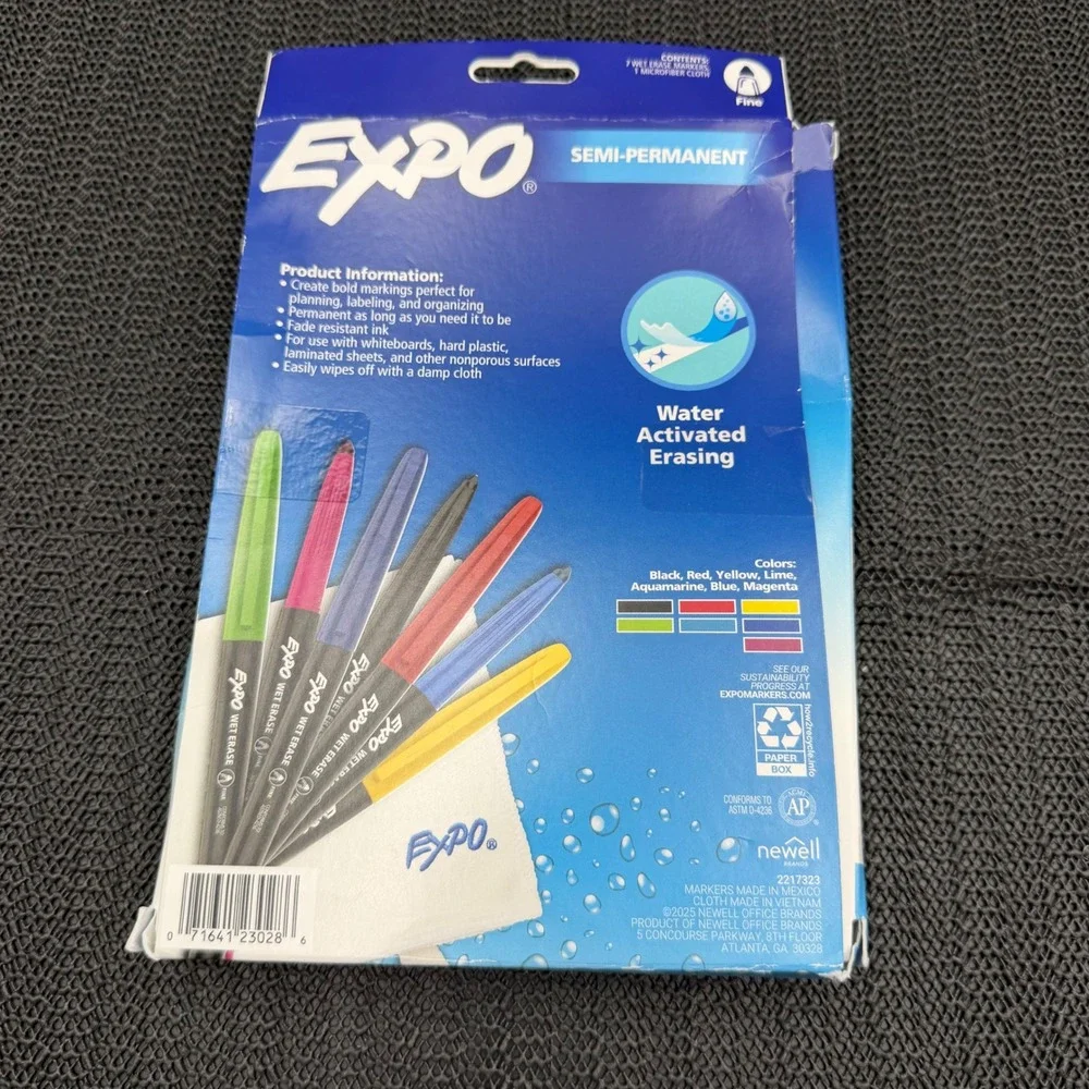 Expo Wet Erase Markers Fine Tip 7 Colors with Microfiber Cloth 8ct 2217323